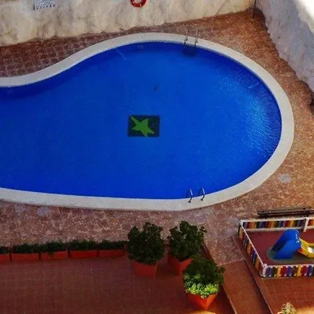 Estrella De La Cala *